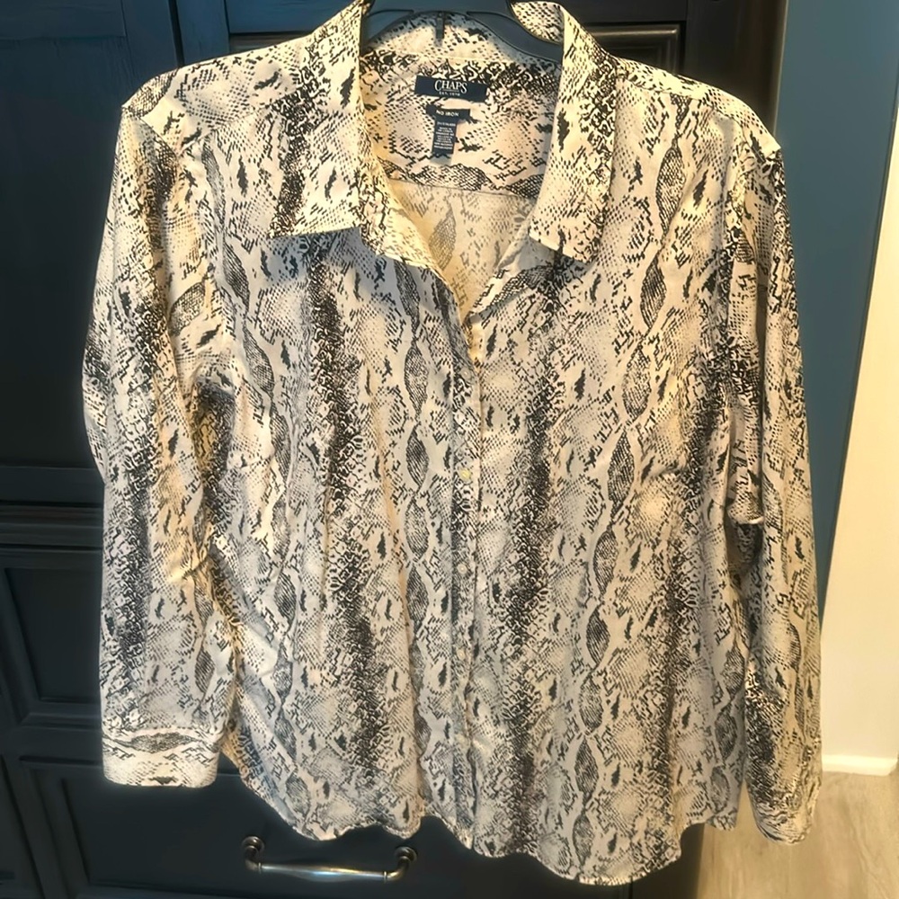 CHAPS no iron snakeskin print shirt, size 2x